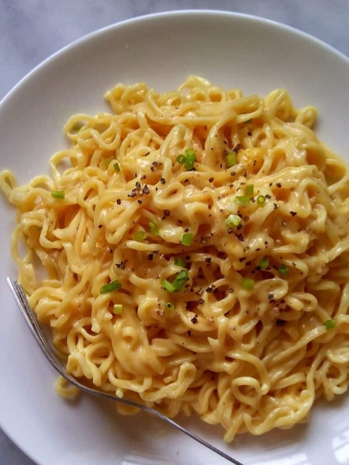 Cheese Ramen | How to make Cheese Ramen - Spoons Of Flavor